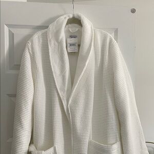 Serena & Lily White Waffle Knit Robe